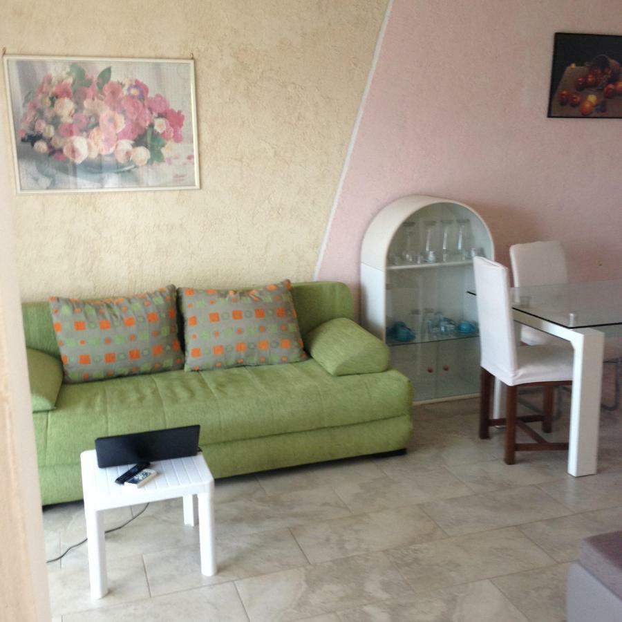 אומאג Apartments Ribic מראה חיצוני תמונה